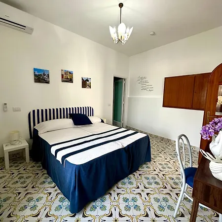 Blumoon Capri Con Accesso Piscina Guest house