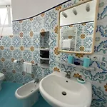 Guest house Blumoon Capri Con Accesso Piscina 3*