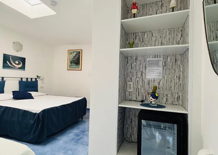 Blumoon Capri Con Accesso Piscina Гостевой дом Анакапри